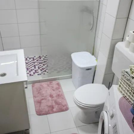 Sweet Gloria Apartman *